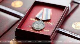 "Фундамент, на котором держится страна". Турчин вручил госнаграды представителям различных сфер