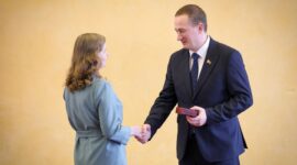 "Фундамент, на котором держится страна". Турчин вручил госнаграды представителям различных сфер