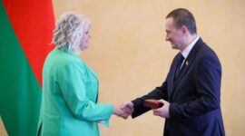 "Фундамент, на котором держится страна". Турчин вручил госнаграды представителям различных сфер