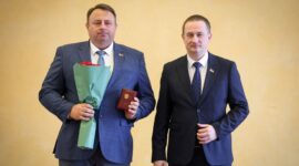 "Фундамент, на котором держится страна". Турчин вручил госнаграды представителям различных сфер