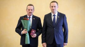 "Фундамент, на котором держится страна". Турчин вручил госнаграды представителям различных сфер