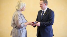 "Фундамент, на котором держится страна". Турчин вручил госнаграды представителям различных сфер