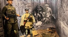 Участники V Форума медийного сообщества Беларуси возложили цветы к мемориалу «Детям — жертвам войны»