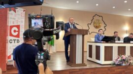 Как работает экономика Беларуси изнутри? Участники V Форума медийного сообщества Беларуси посещают предприятия Гомельской области