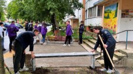 Масштабный молодежный субботник проходит сегодня в Солигорске