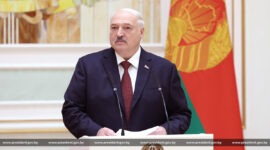 Александр Лукашенко принял участие в церемонии чествования выпускников высших военных учебных заведений и высшего офицерского состава