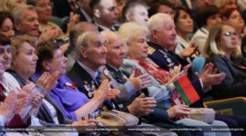 Президент Беларуси Александр Лукашенко  принял участие в торжественном собрании по случаю Дня Независимости