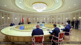Александр Лукашенко встретился с губернатором Тюменской области России Александром Моором