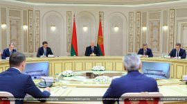 Александр Лукашенко встретился с губернатором Тюменской области России Александром Моором