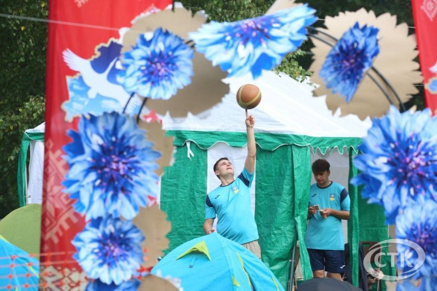 TourFest-2025: в Березинском районе проходит областной молодежный фестиваль. Открыл его губернатор