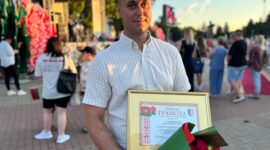 Глава района Анатолий Лодыга наградил лучших тружеников Солигорщины