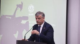 В Белорусской федерации футбола новый председатель. На должность избран Евгений Булойчик