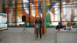 Анатолий Лодыга встретился с молодыми специалистами Солигорской ЦРБ