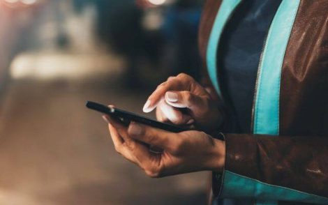 Бесплатно. В Беларуси начала работу круглосуточная служба экстренной психологической помощи!