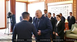 Лукашенко в Пекине провел серию встреч с представителями бизнес-кругов Китая