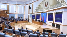 Президент собрал совещание с аппаратом Национального банка и руководством банков