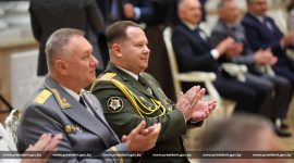 Накануне Дня народного единства Александр Лукашенко вручил государственные награды заслуженным представителям различных сфер