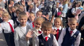 Снимки с дня знаний: в объективе линейка средней школы №14 города Солигорска