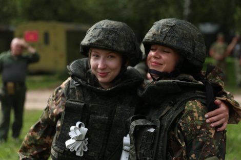 спасли упавшего в колодец кота