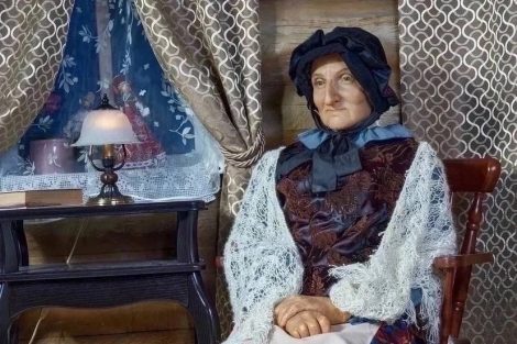 С 20 сентября уникальная выставка движущихся и говорящих фигур «Лукоморье» открывается в Солигорске