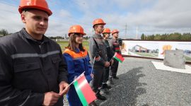 Алексей Кушнаренко дал старт строительству нового ФОКа в Заславле. Возводить его будут солигорские строители