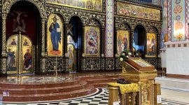 Ковчежец с мощами Николая Чудотворца прибыл в кафедральный собор Солигорска