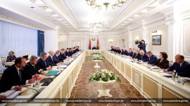 Александр Лукашенко собрал совещание о проектах прогнозных документов на 2026 год