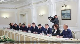 Александр Лукашенко провел совещание с руководством Совета Министров