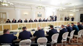 Александр Лукашенко провел совещание с руководством Совета Министров