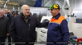 Александр Лукашенко в ходе рабочей поездки в Лепельский район Витебской области посещает Березинский биосферный заповедник