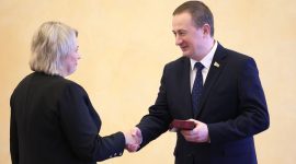 Александр Турчин вручил госнаграды представителям различных сфер