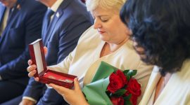 Александр Турчин вручил госнаграды представителям различных сфер