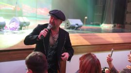 Первый день - для ценителей шансона. В Могилеве стартовал фестиваль "Золотой шлягер"