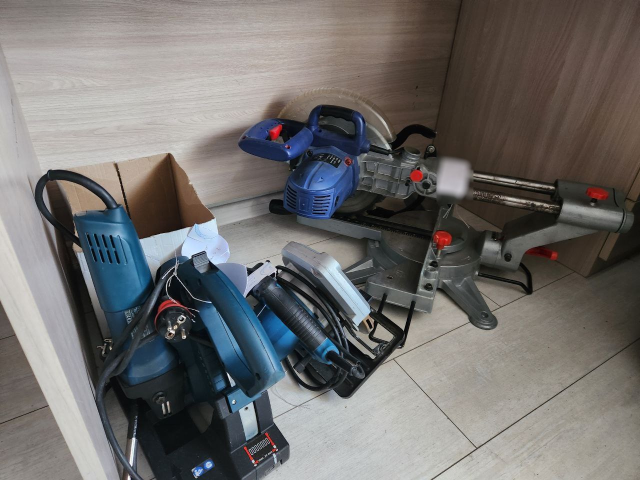 «Анти-лайфхак» из Солигорска: местный житель брал в аренду инструмент и сдавал его в ломбард