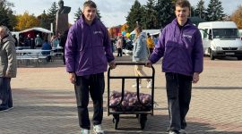 Осенняя региональная ярмарка в Солигорске: большой выбор овощей и саженцев