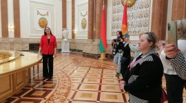 Новые горизонты: Работы молодых художников из Солигорска теперь будут украшать Дворец Независимости, находясь там рядом с подарками, картинами со всего мира