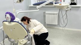 Дружно работает на Республиканском субботнике коллектив Солигорской ЦРБ