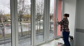 Дружно работает на Республиканском субботнике коллектив Солигорской ЦРБ