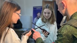 Профориентационное мероприятие с представителями учреждений высшего образования военного профиля проходит сегодня во Дворце культуры