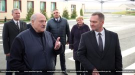 Александр Лукашенко принял участие в церемонии открытия обновленного моста через Припять