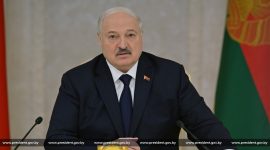 Александр Лукашенко встретился с губернатором Ростовской области России Юрием Слюсарем