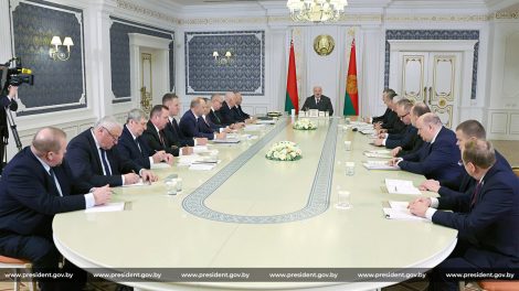 Фокус на развитие Припятского Полесья и реализации программы: сегодня прошло совещание у главы государства