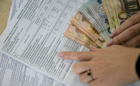 Более 300 рублей в жировке: почему и у кого счета за квартиру внезапно выросли?