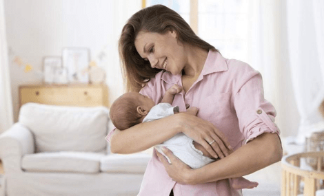 Беларусь вошла в тридцатку стран мира по комфортности материнства