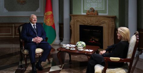 В интервью Президент рассказал о своем видении будущего отношений между Беларусью и США. Речь шла о перспективах урегулирования конфликта в Украине и роли в этом процессе Президента США Дональда Трампа.