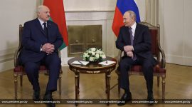 Александр Лукашенко и Владимир Путин провели встречу в Санкт-Петербурге