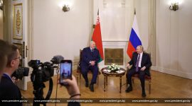 Александр Лукашенко и Владимир Путин провели встречу в Санкт-Петербурге
