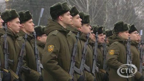 «Время быть сильным». Как прошла Военная присяга в Слуцке?
