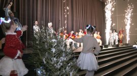 Алексей Кушнаренко поздравил участников новогоднего областного мероприятия в Солигорске с наступающими праздниками