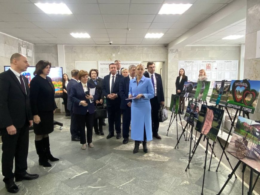Выездное заседание Совета Республики Национального собрания Республики Беларусь проходит сегодня в Заславле